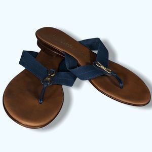 Italian Shoemakers Navy Flip Flop Sandals Sz 8.5